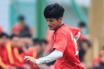 U17 Viet Nam hoa U17 Dortmund 2-2 hinh anh