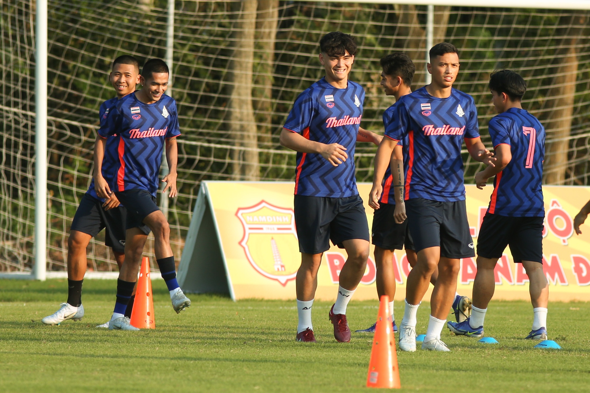 u23 thai lan tap luyen anh 8