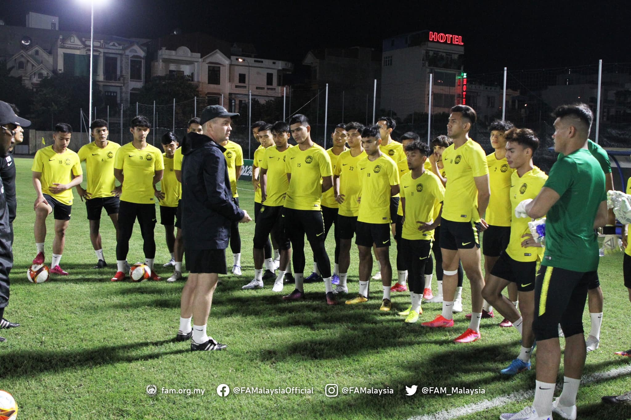 u23 thai lan vs malaysia anh 1