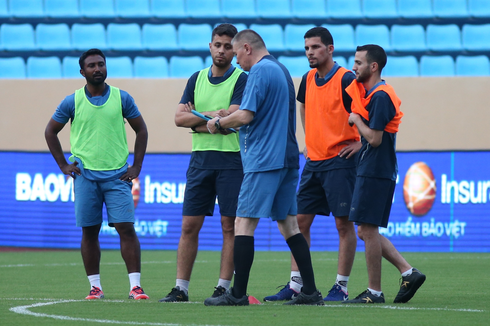 u23 thai lan bo buoi lam quen san anh 8