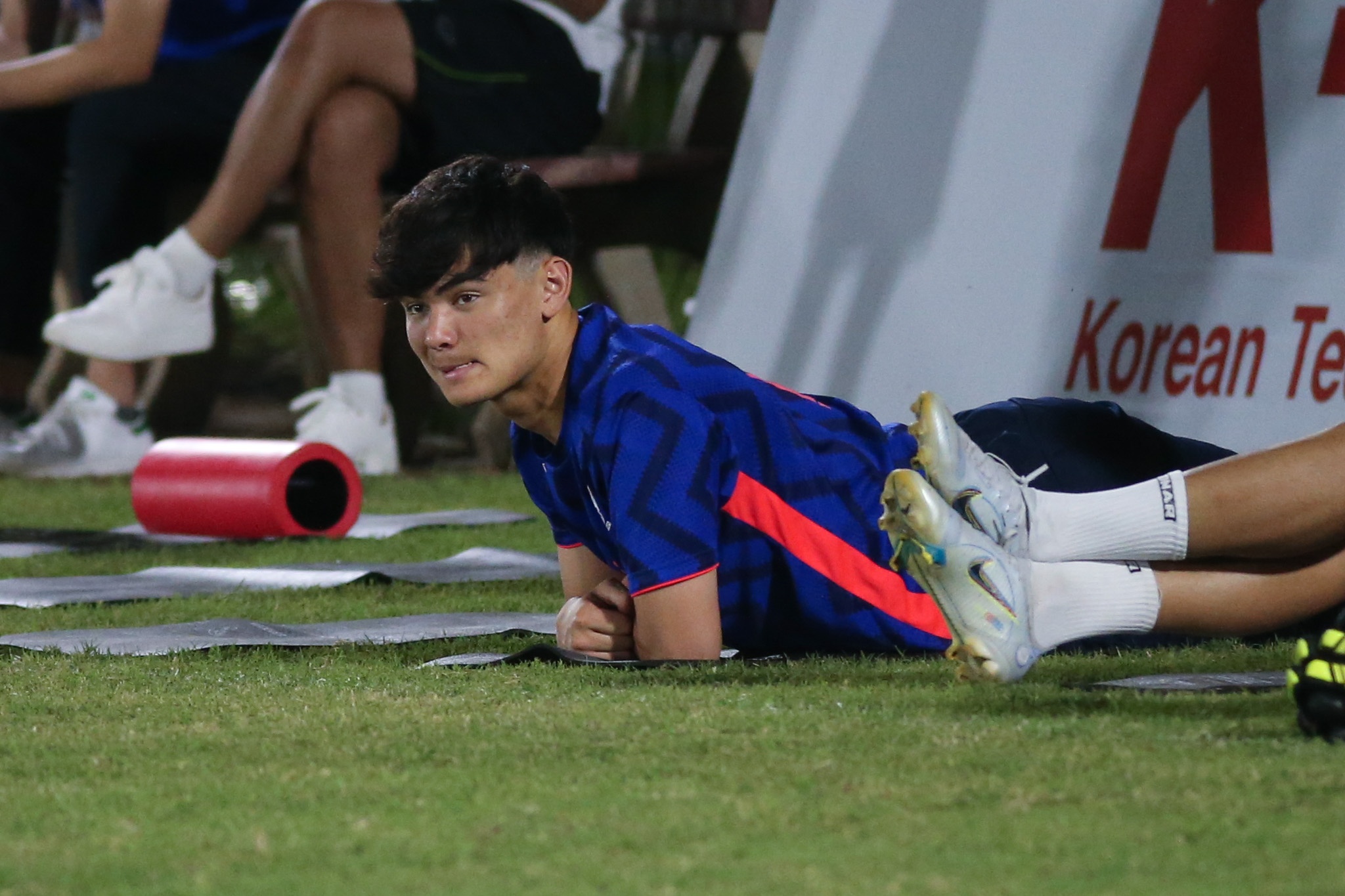 madam pang tro chuyen voi chanathip anh 5