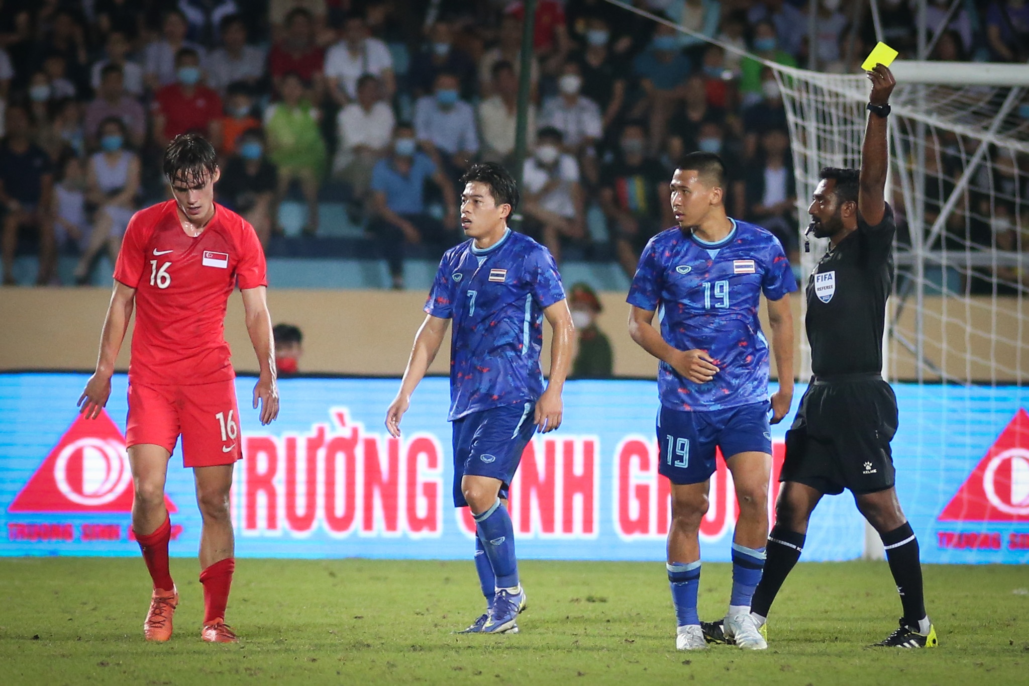 mat san thien truong anh 8