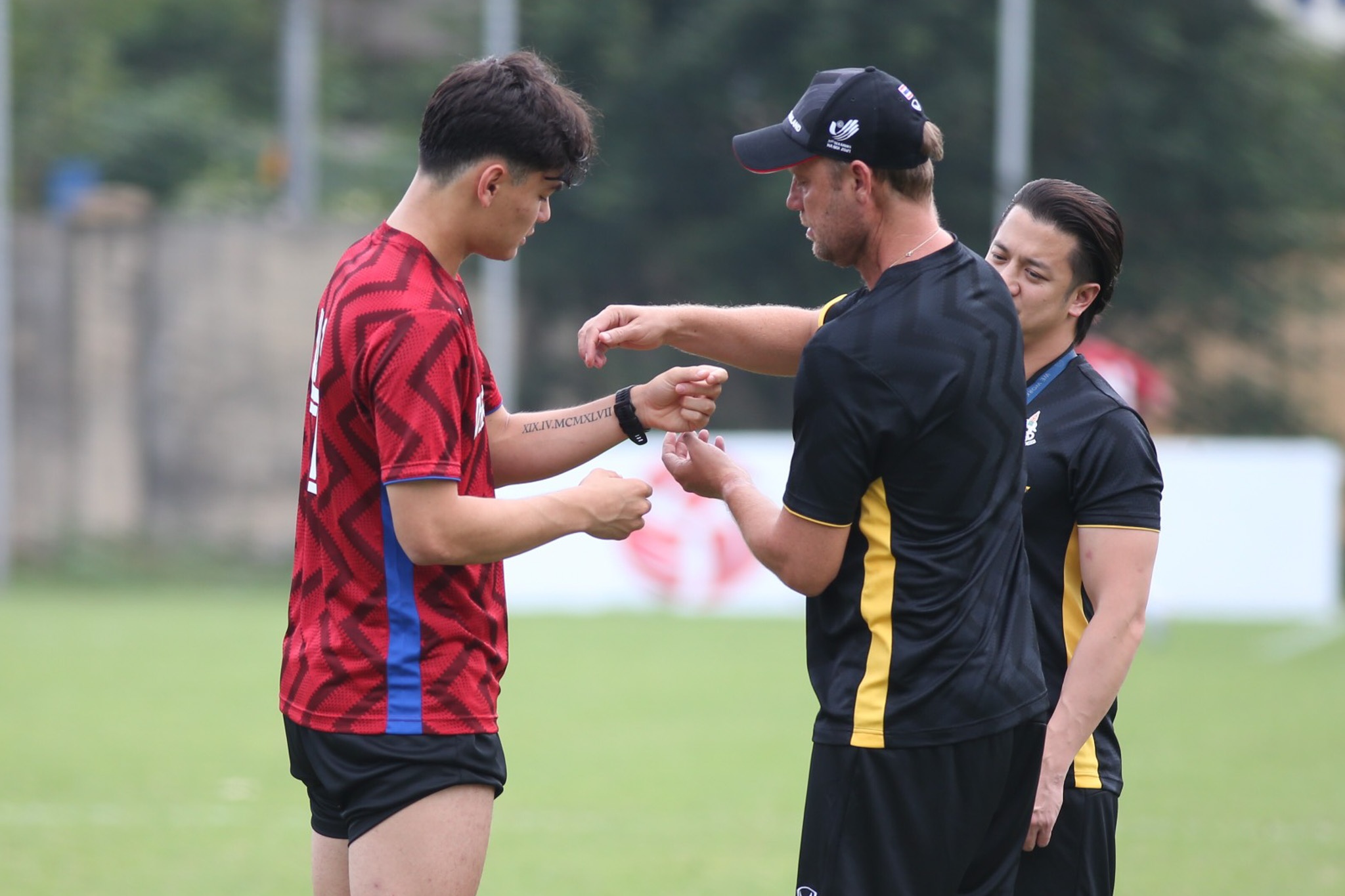 jonathan khemdee anh 4