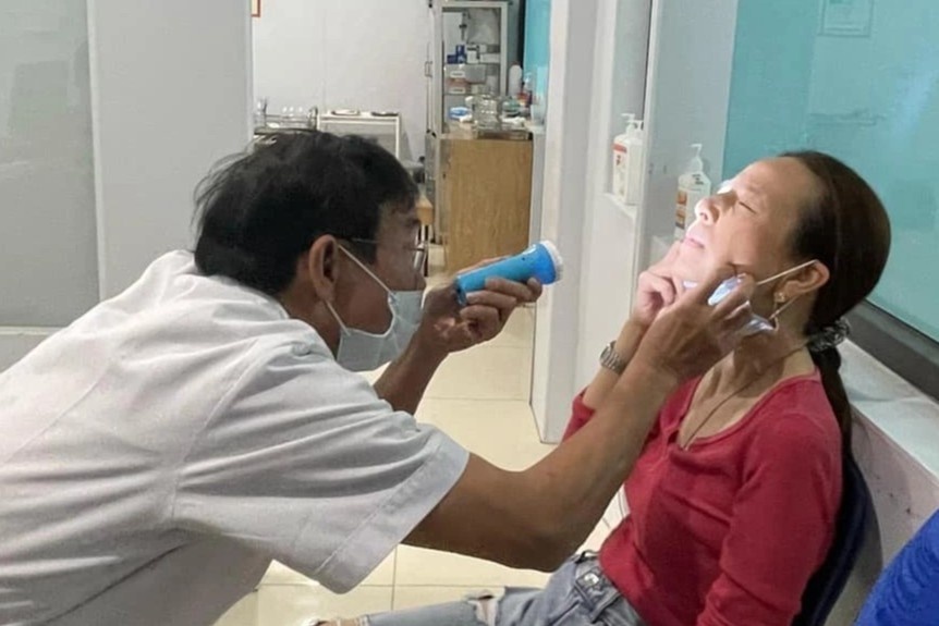 Madam Pang khong bi chan thuong nang, tiep tuc o lai Nam Dinh hinh anh