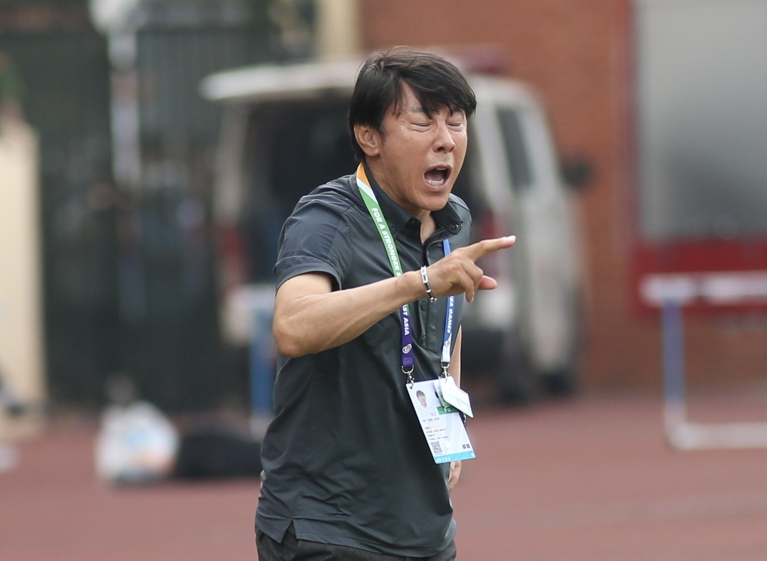 HLV Shin Tae-yong tu choi so sanh Viet Nam va Thai Lan hinh anh