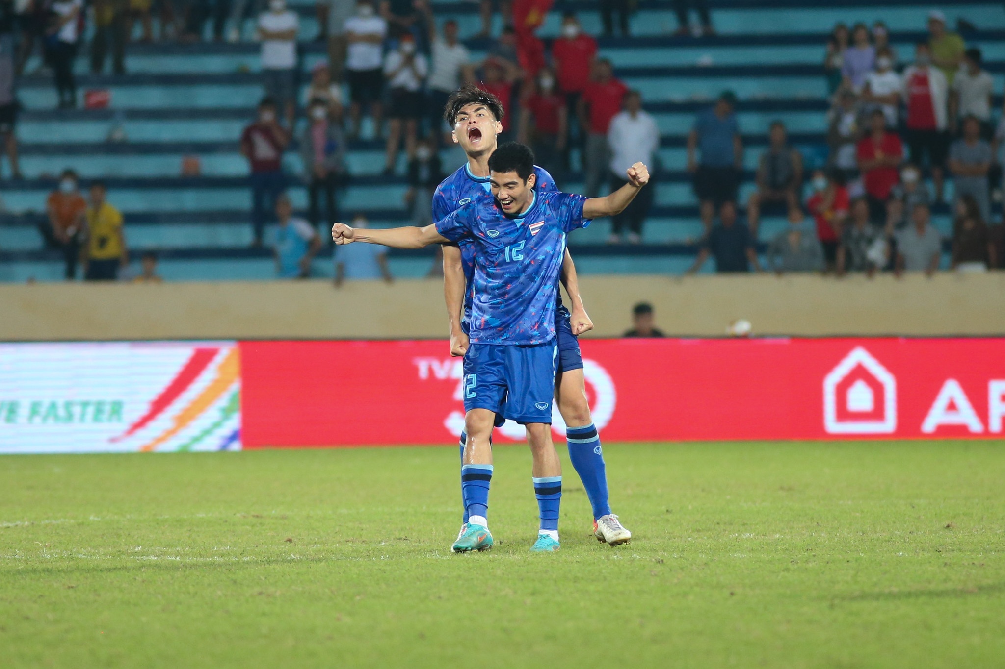u23 indonesia khoc sau tran thua anh 6