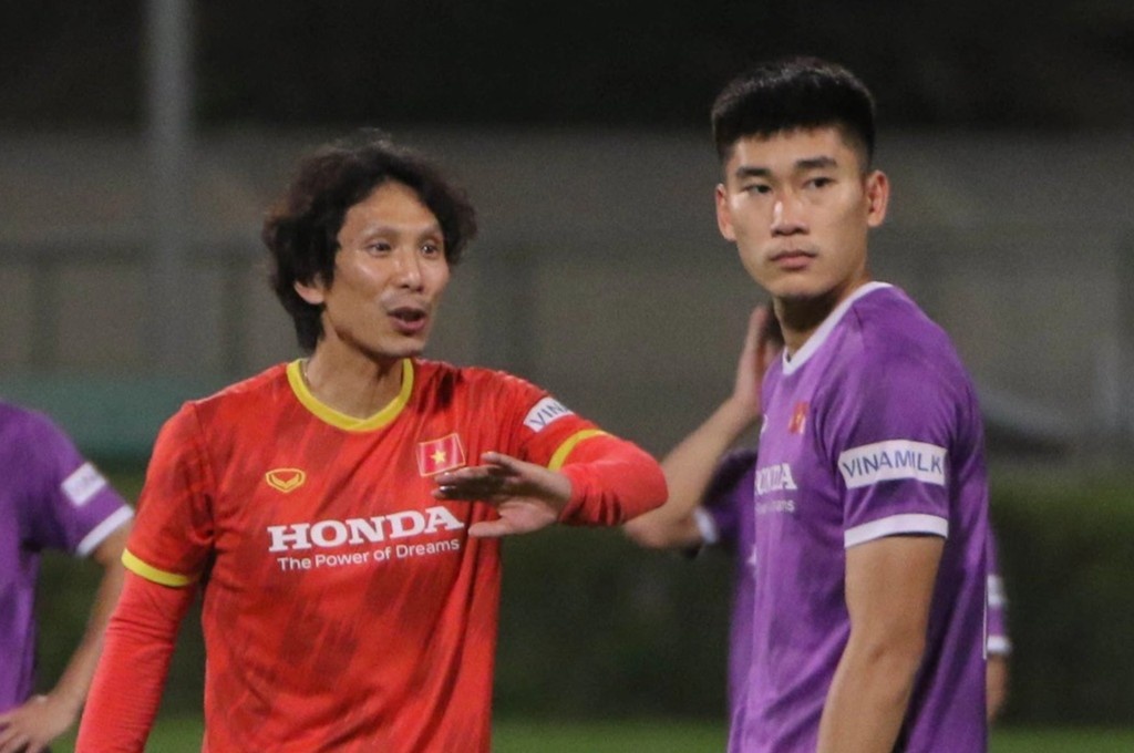 HLV Gong tich cuc ren chien thuat cho U23 Viet Nam hinh anh