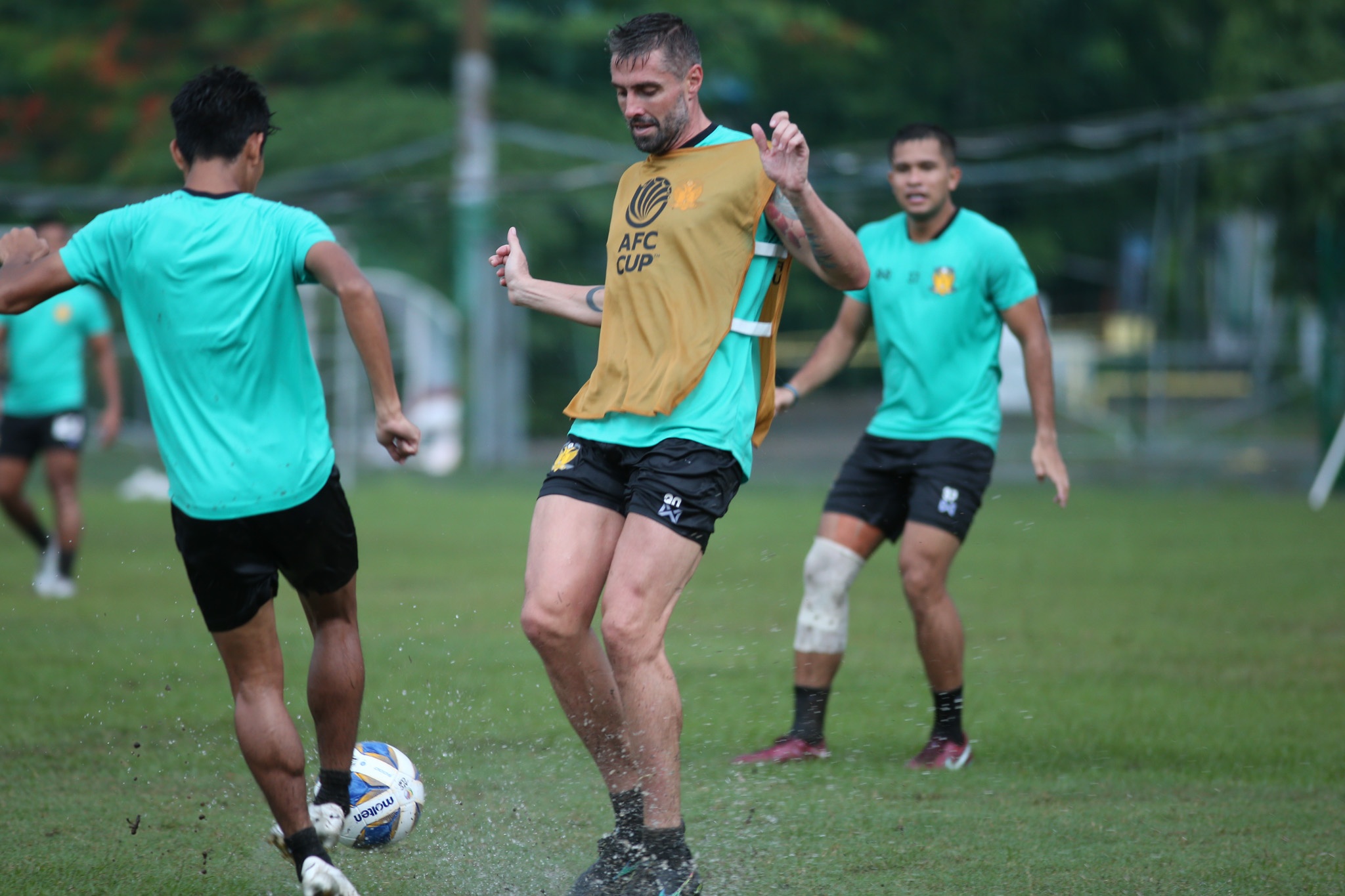 hougang united anh 5