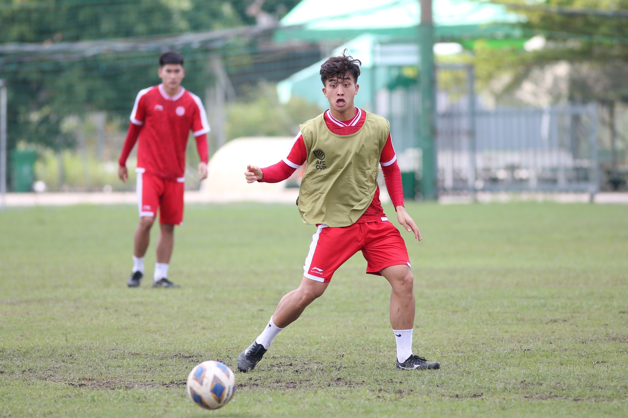 nham manh dung anh 2