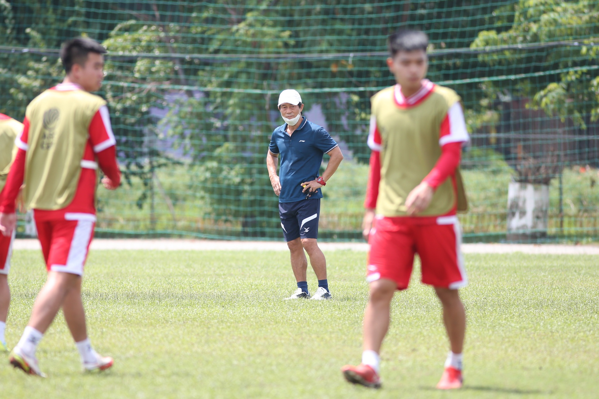 nham manh dung anh 8