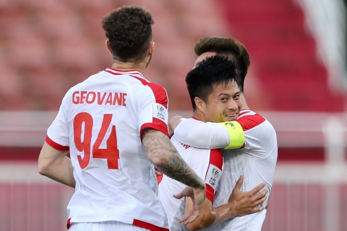 Nguoi hung CLB Viettel tang ban thang cho vo sap cuoi hinh anh