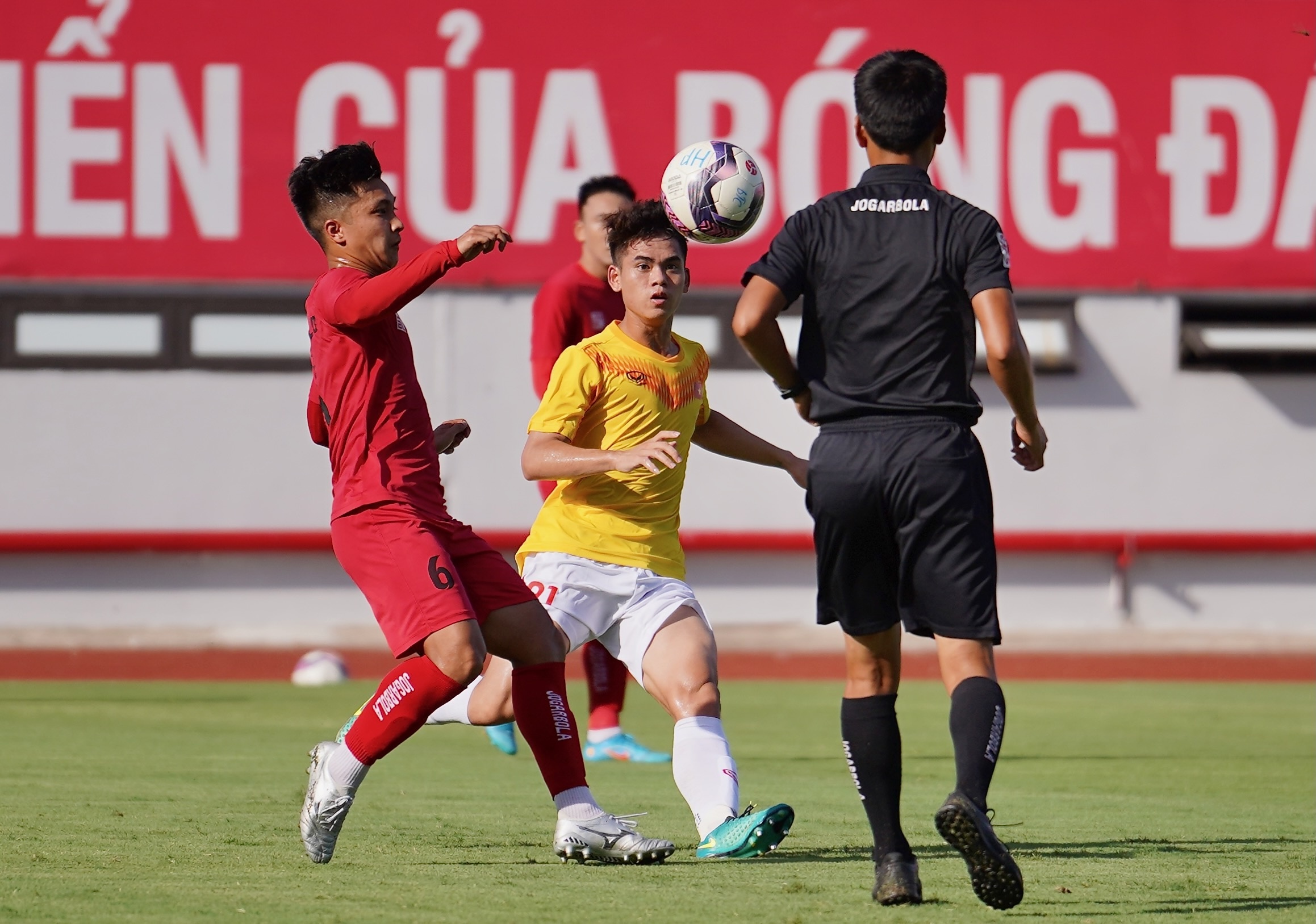 nhan to noi bat u19 viet nam anh 4