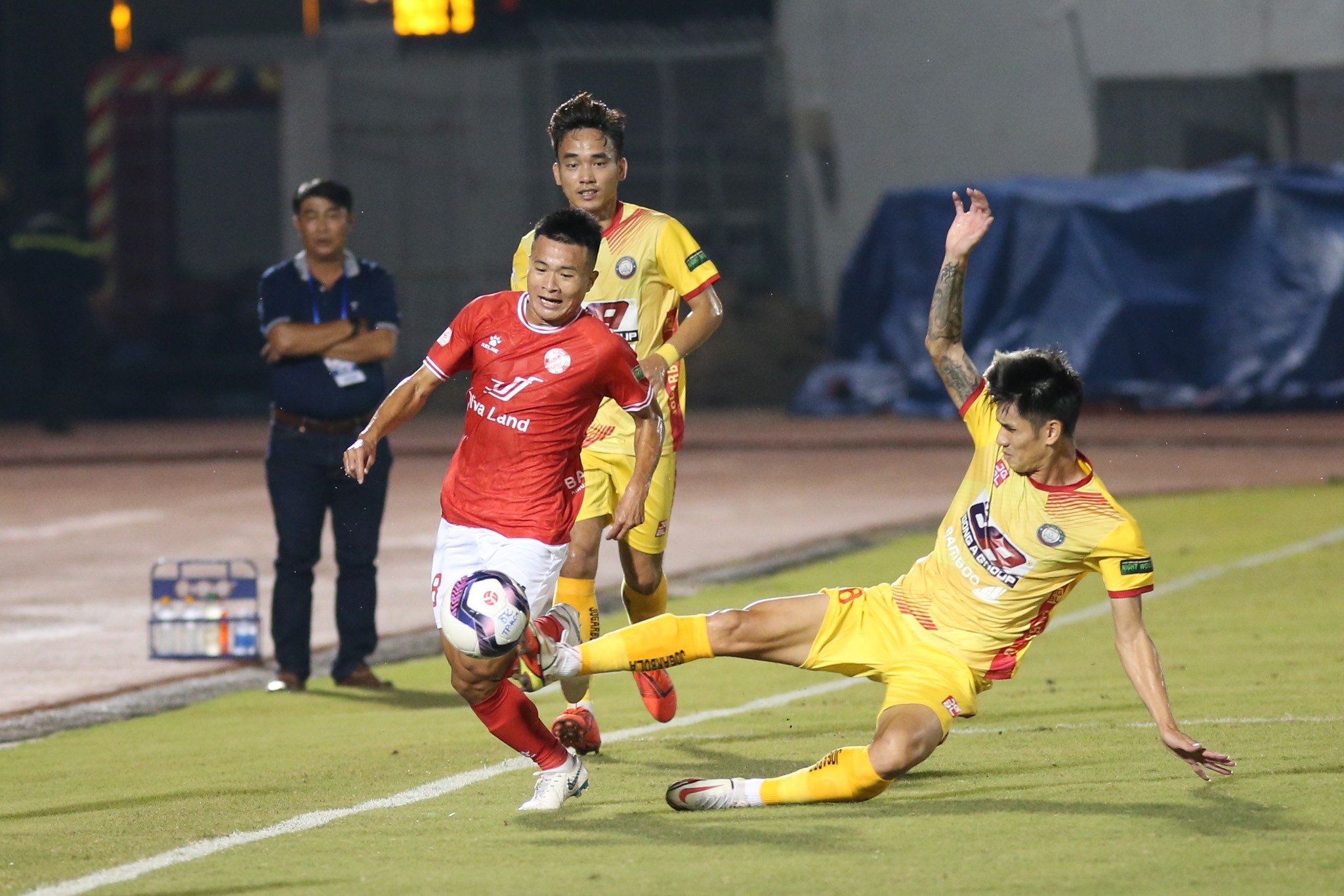 hoang vu samson anh 7