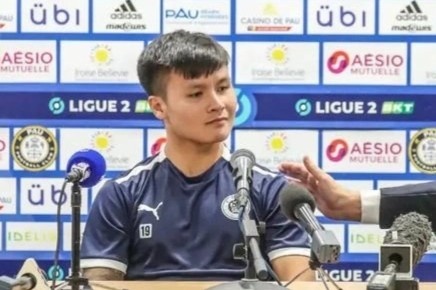 Tran giao huu dau tien cua Quang Hai o Pau khong duoc quay phim hinh anh