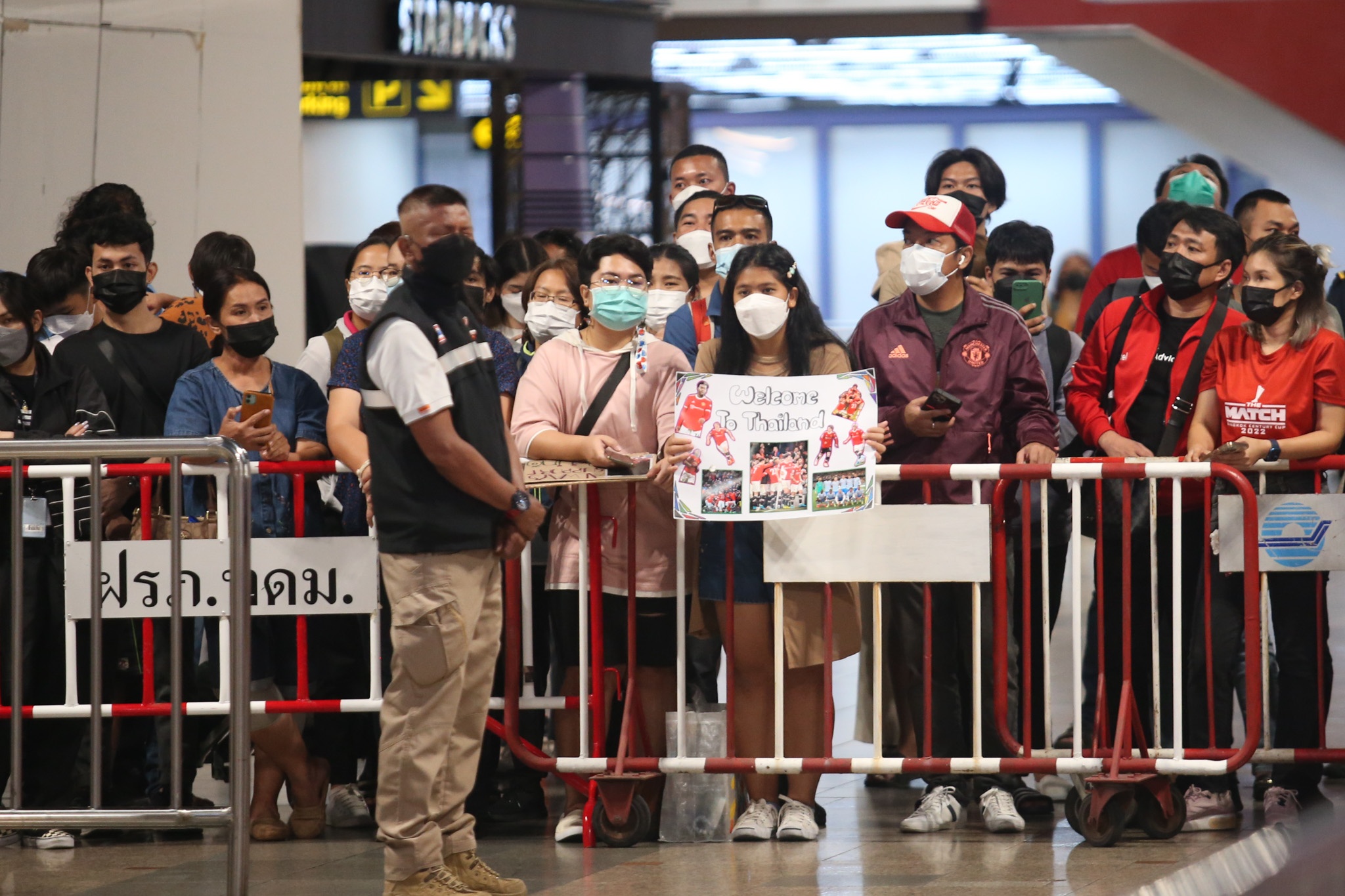 dàn sao mu đến thái lan ảnh 1 dan sao mu den thai lan anh 1