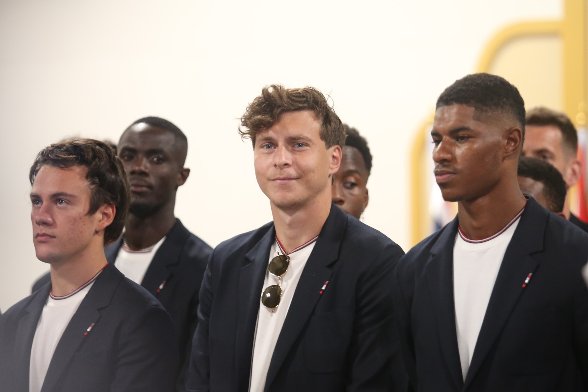 dan sao mu den thai lan anh 6