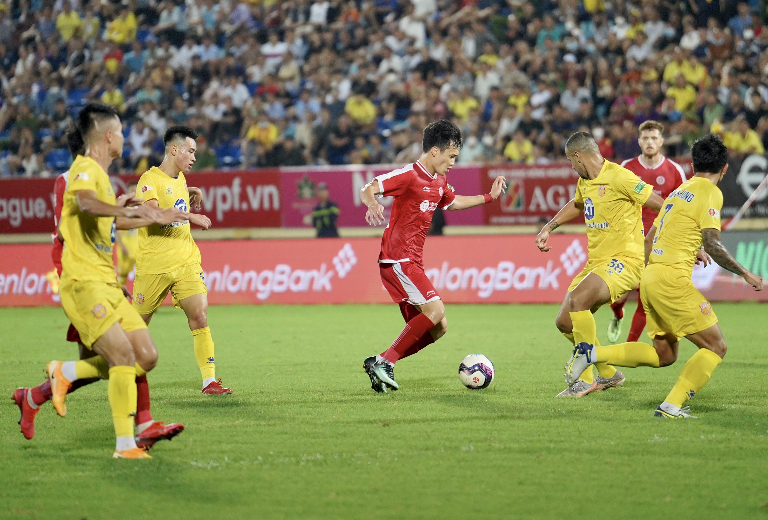 clb nam dinh vs viettel anh 1