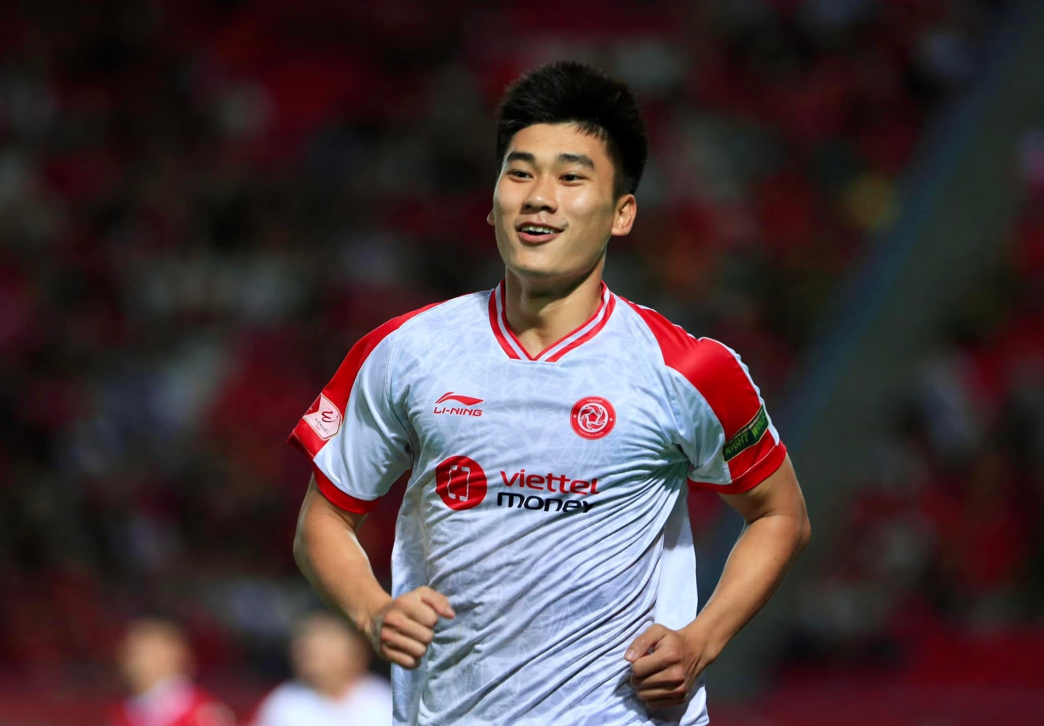 cau thu tre o v league anh 6