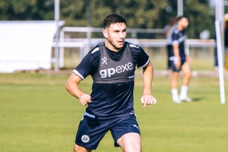 Quang Hai co them doi thu canh tranh vi tri o CLB Pau hinh anh