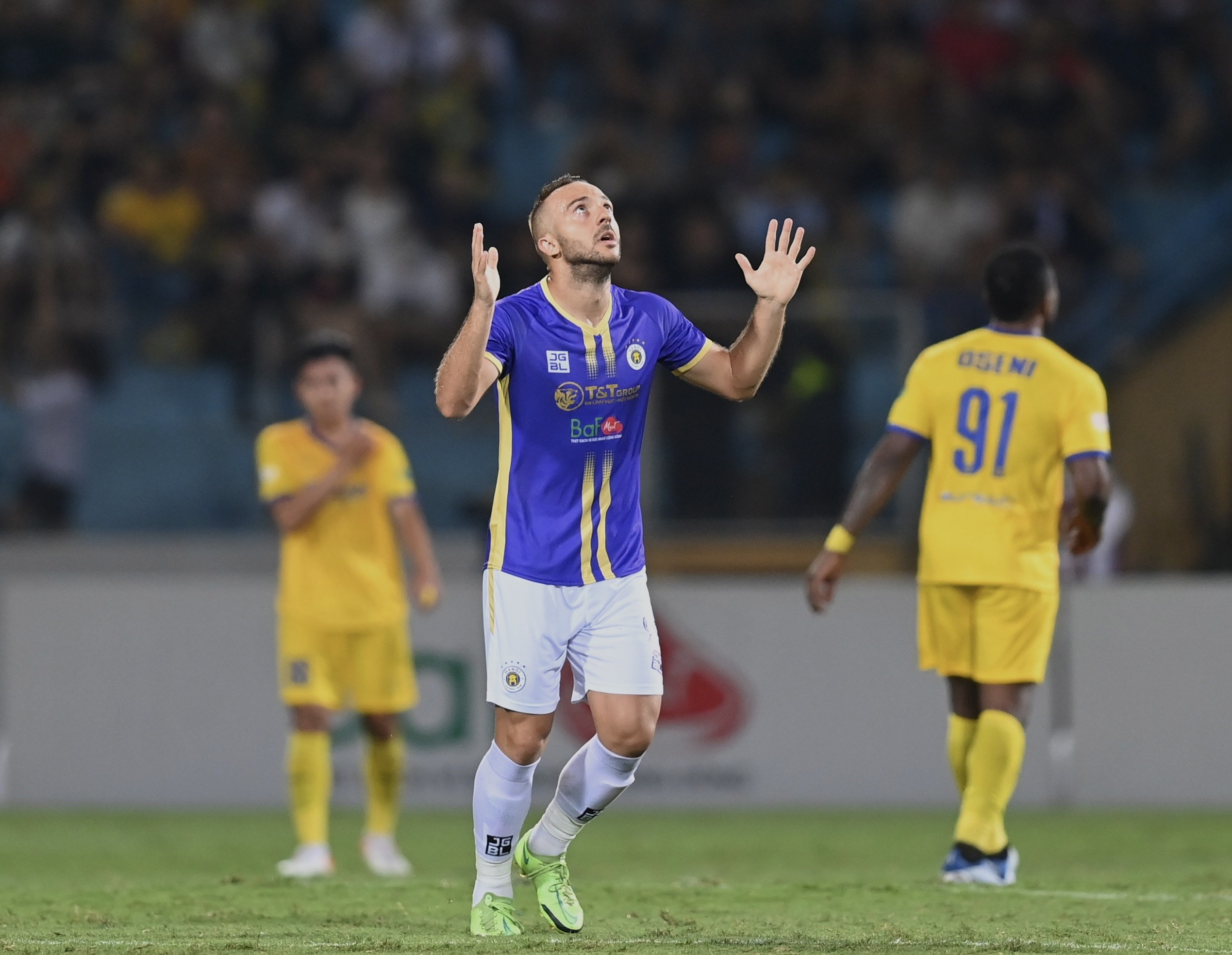 clb ha noi vs slna anh 1