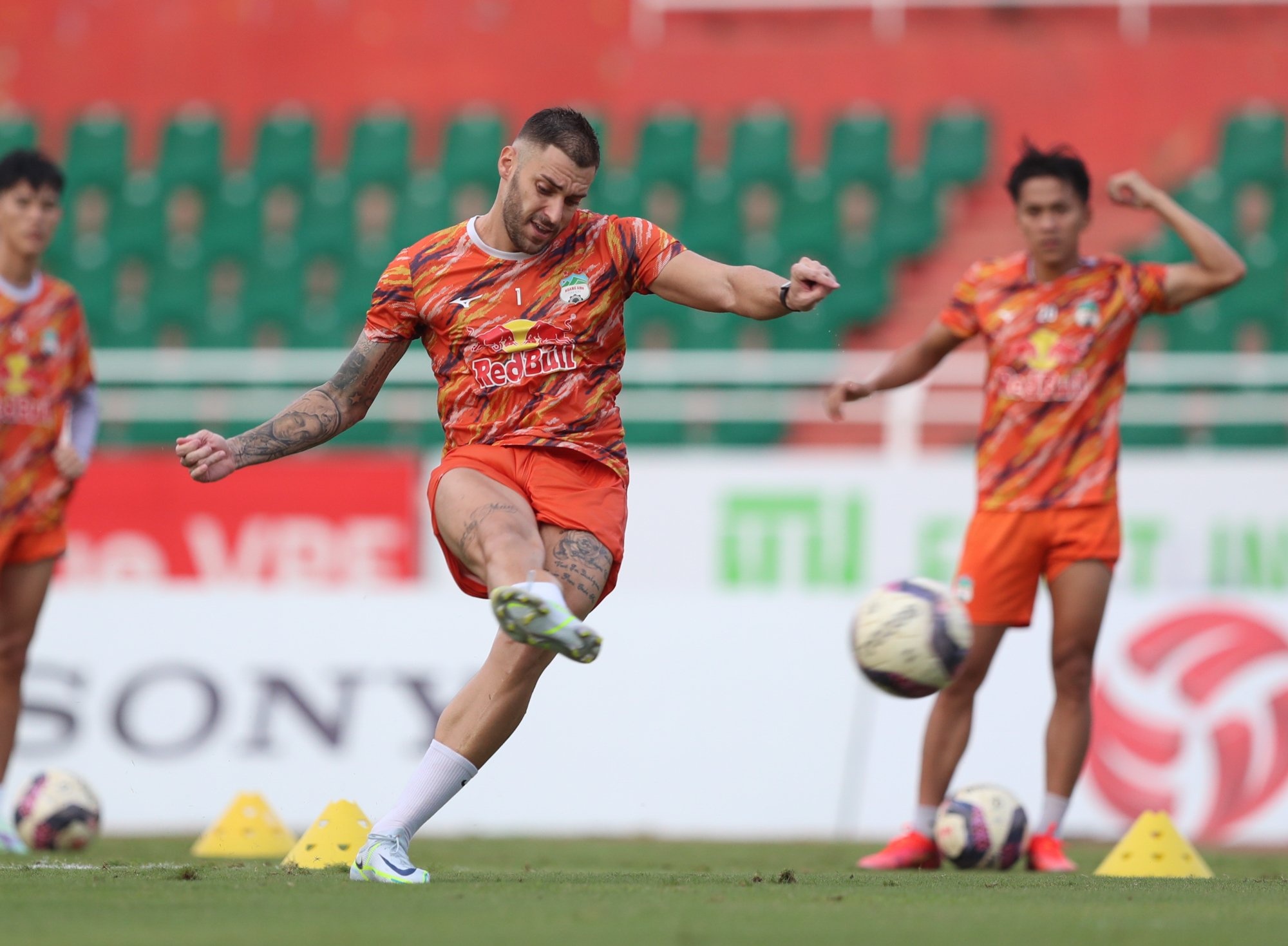 cong phuong tro lai anh 7