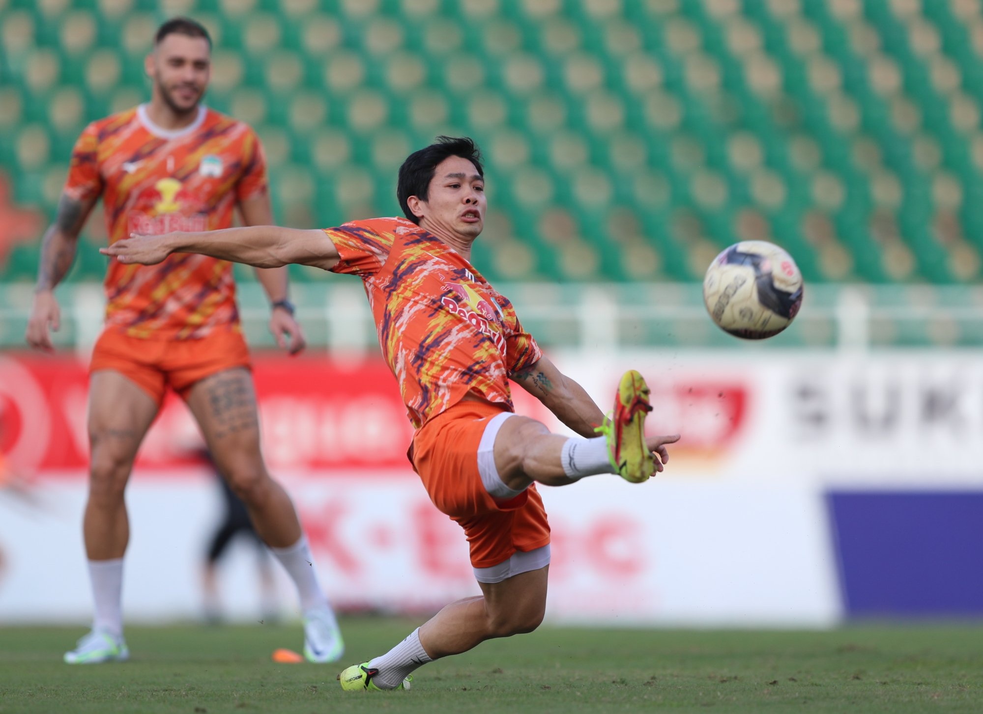 công phượng trở lại ảnh 5 cong phuong tro lai anh 5