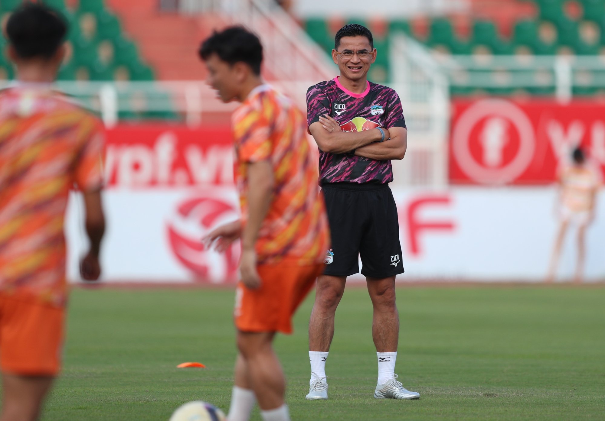 cong phuong tro lai anh 11