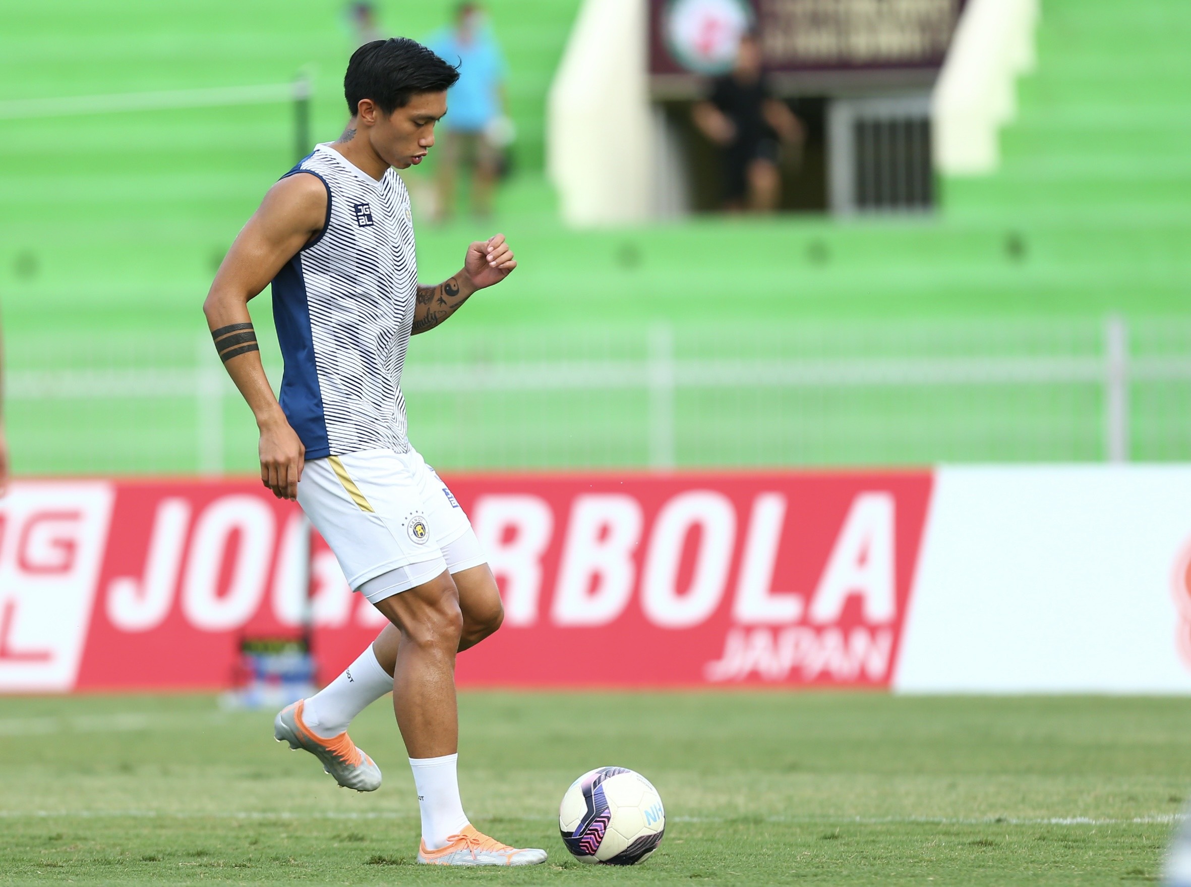 ban gai van hau anh 3