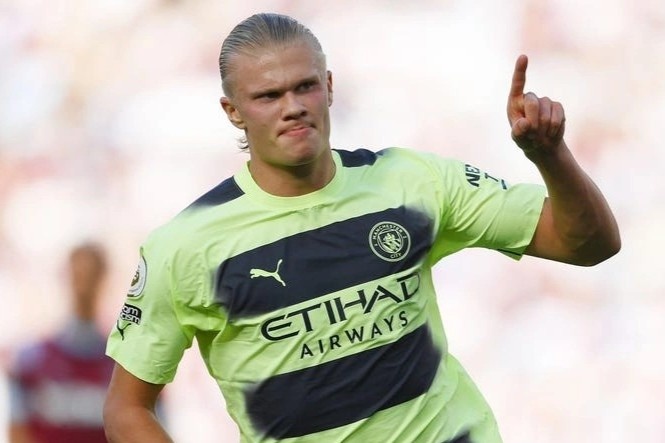 Pep: 'Haaland se tro thanh Henry hoac Ronaldo' hinh anh