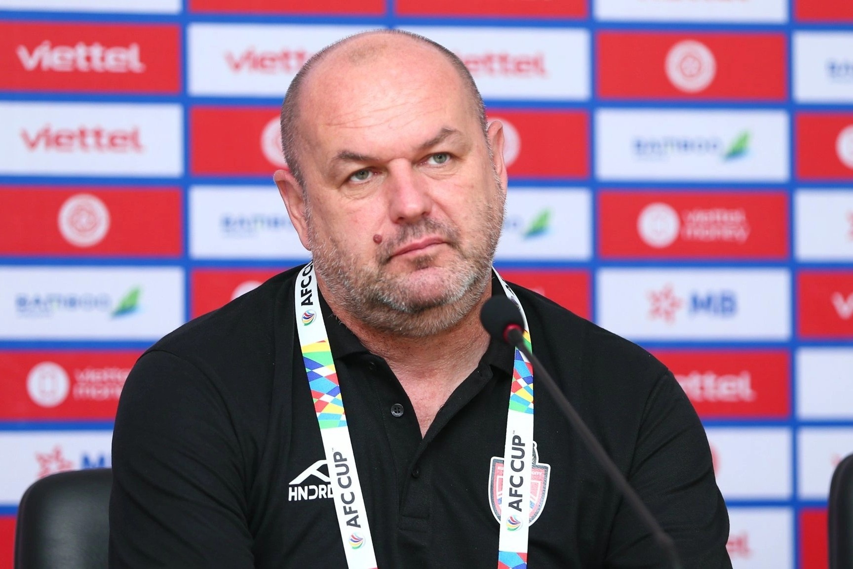 HLV nguoi Croatia an tuong voi Hoang Duc hinh anh