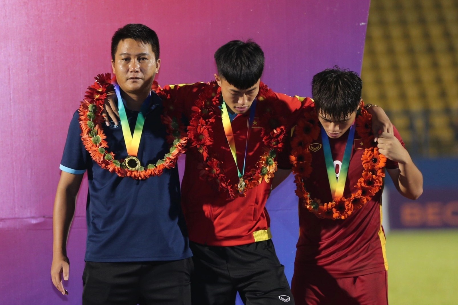 nguyen van truong chan thuong anh 1