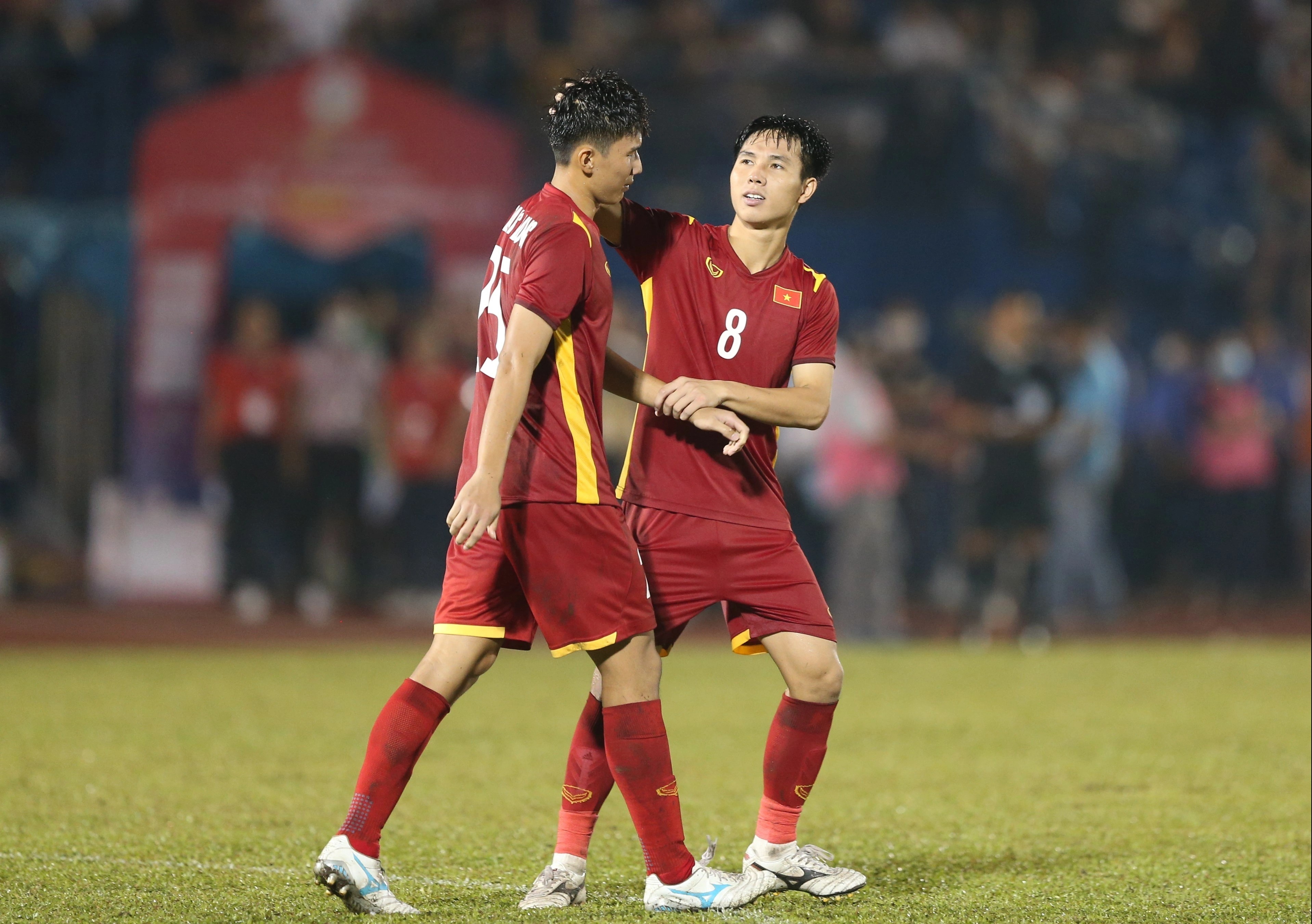 tuyen thu u19 viet nam khoc nuc no anh 2