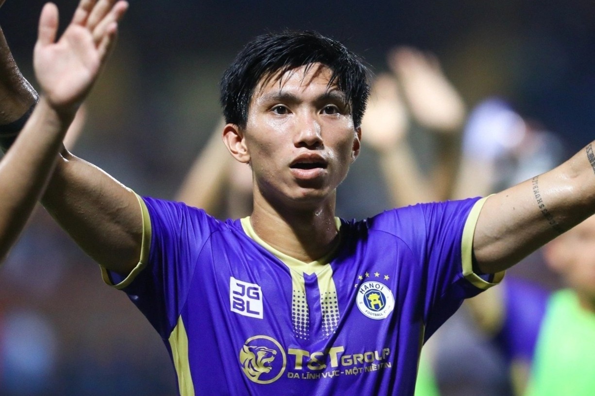 Van Hau kien tao giup CLB Ha Noi danh bai HAGL hinh anh