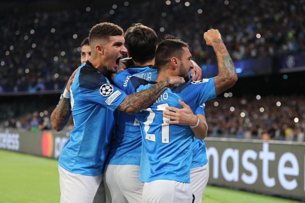liverpool 1-4 napoli anh 9