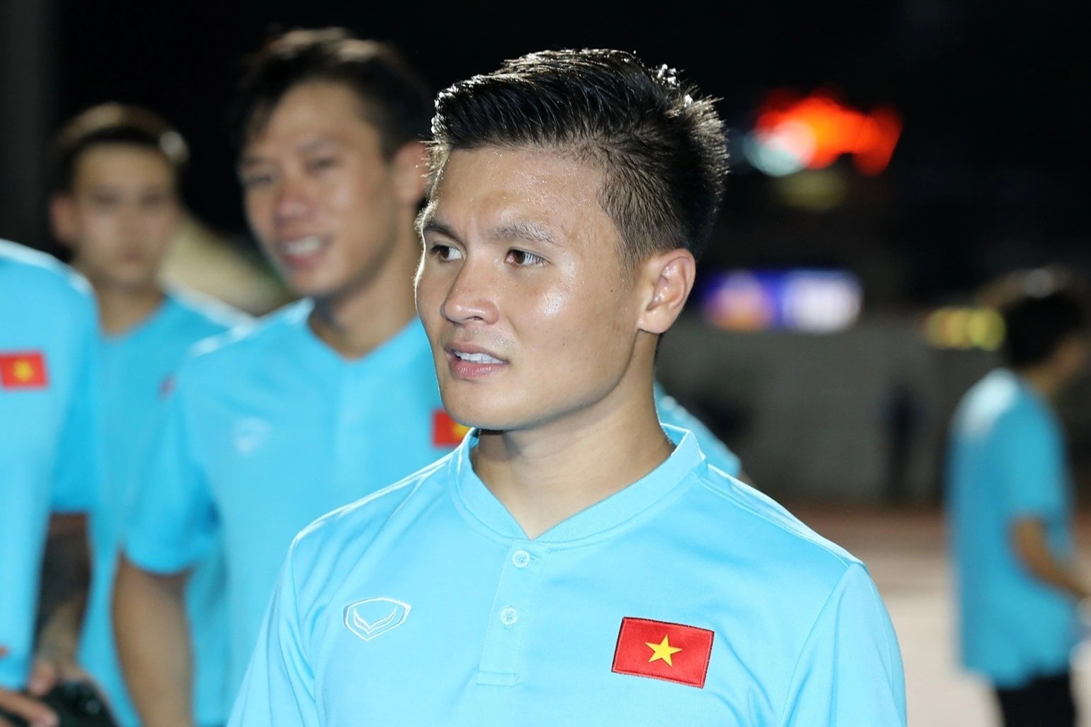 HLV Pau: Quang Hai co to chat nhung chung do la chua du hinh anh