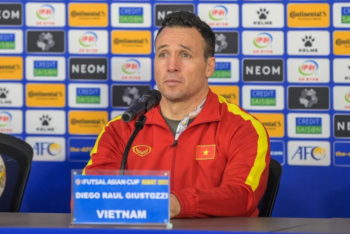 HLV tuyen futsal Viet Nam noi gi sau 2 tran thang lien tiep hinh anh