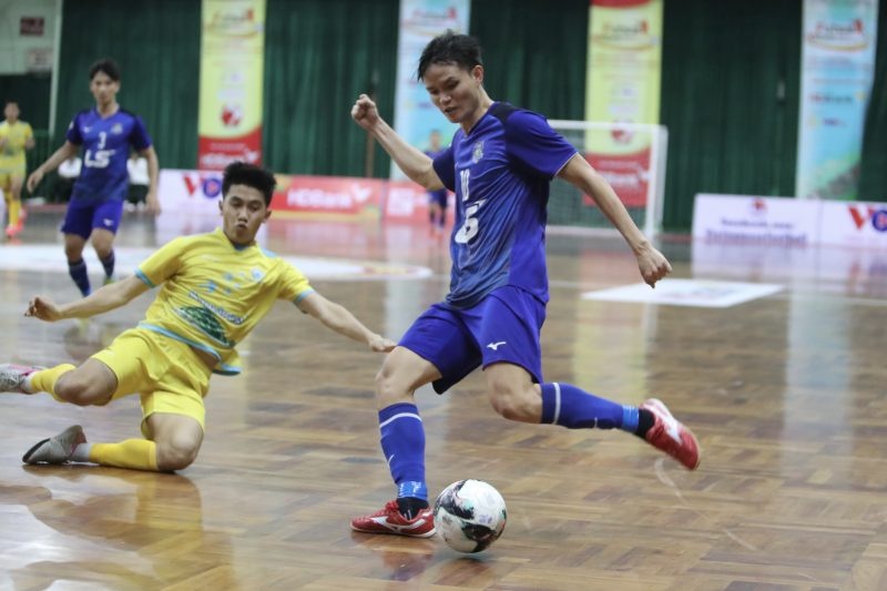 Thai Son Nam loi nguoc dong truoc CLB Khanh Hoa hinh anh