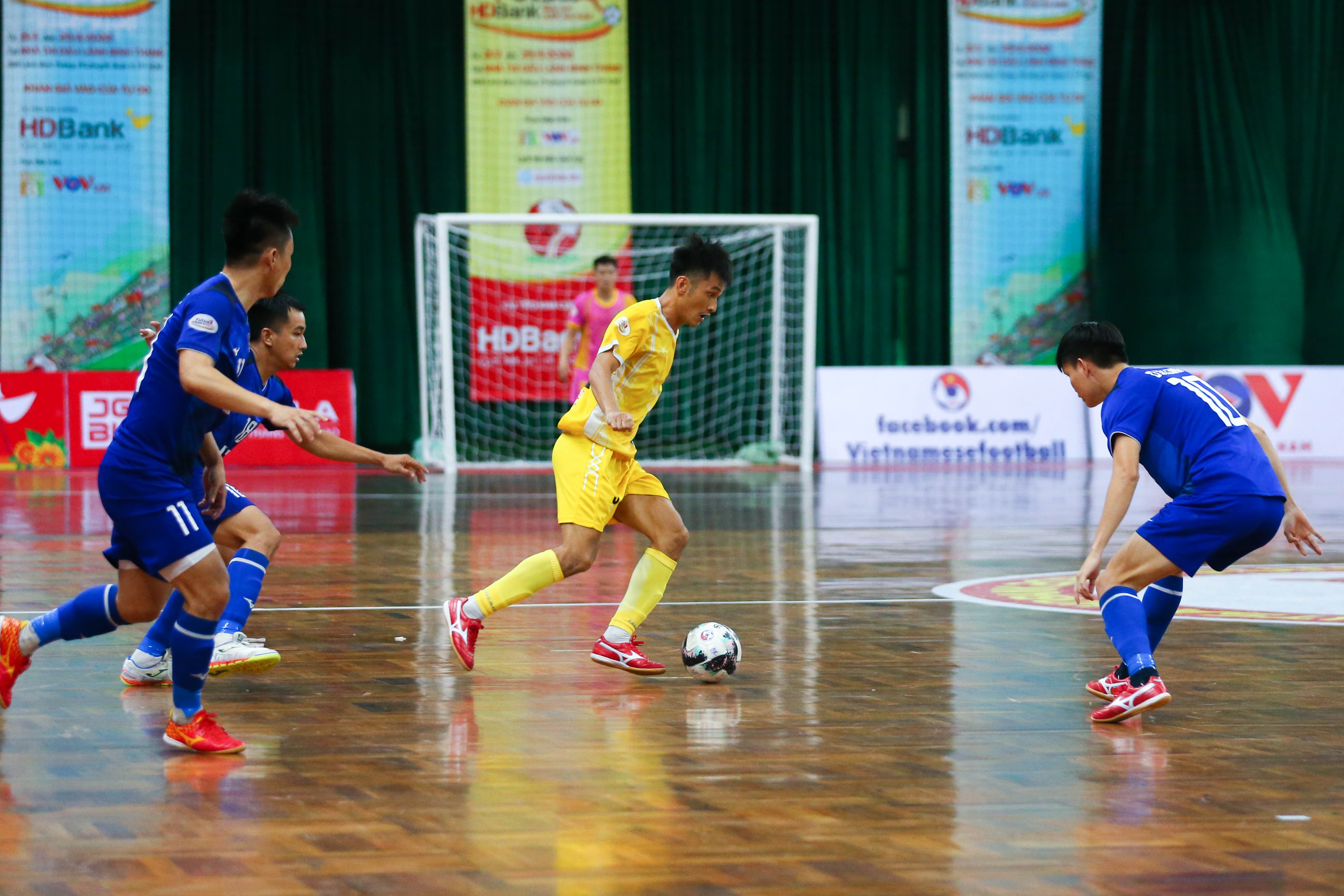 tuyen futsal viet nam anh 4