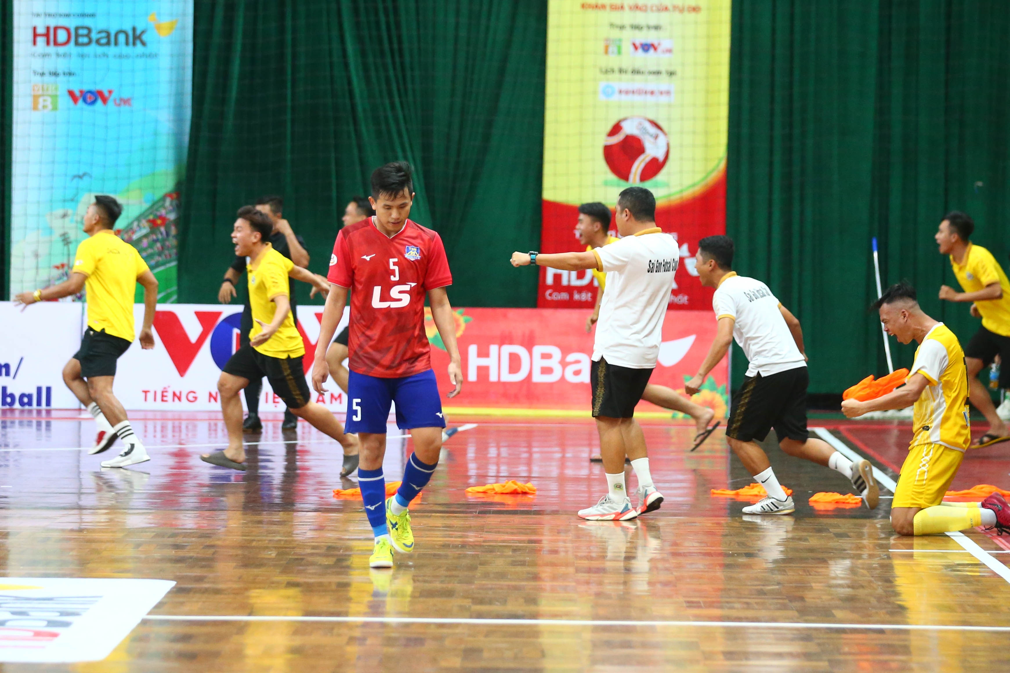 futsal viet nam anh 1