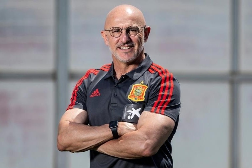 Tay Ban Nha co HLV moi sau World Cup 2022 hinh anh