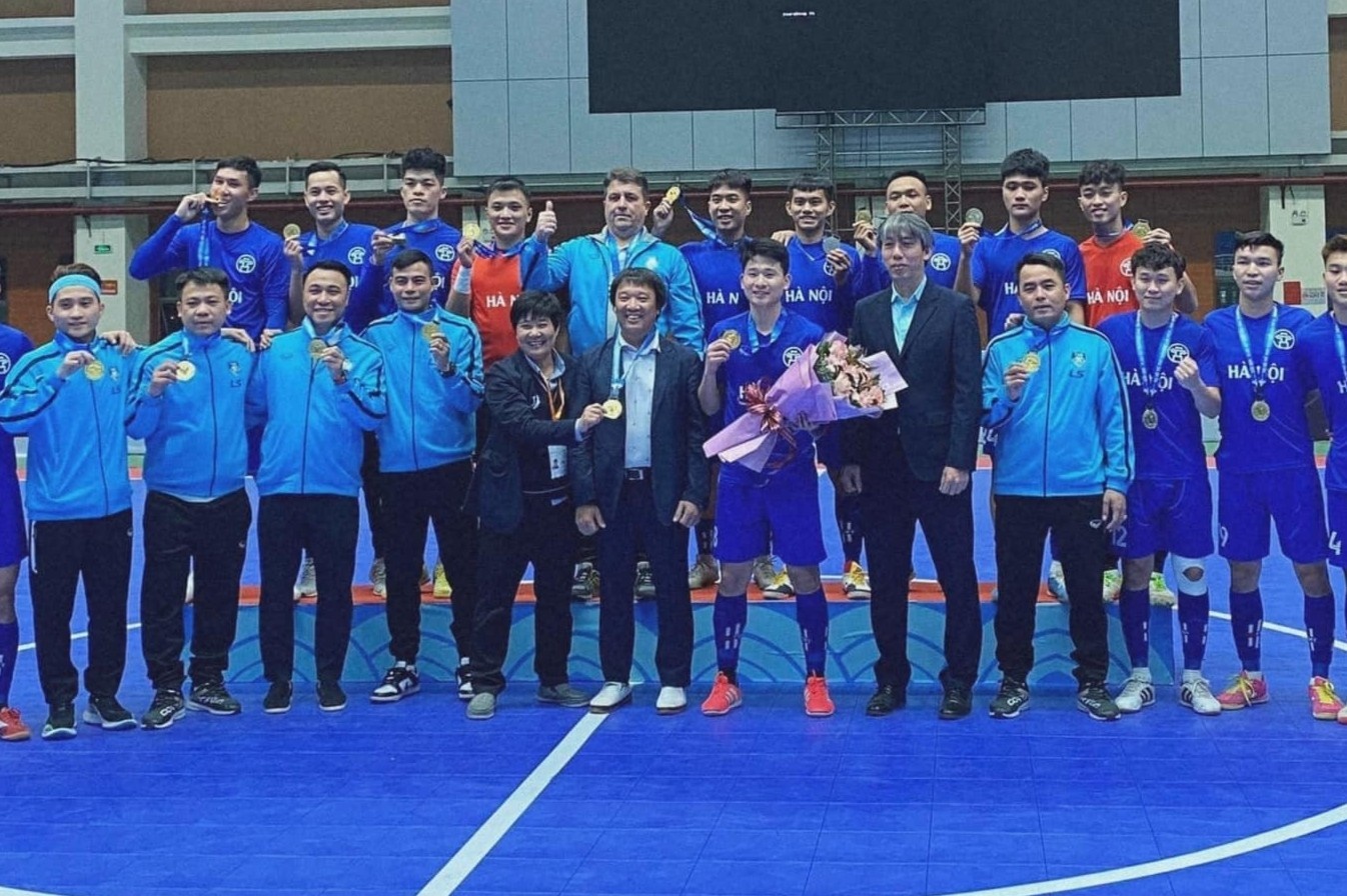 Futsal Ha Noi vo dich Dai hoi The thao toan quoc 2022 hinh anh