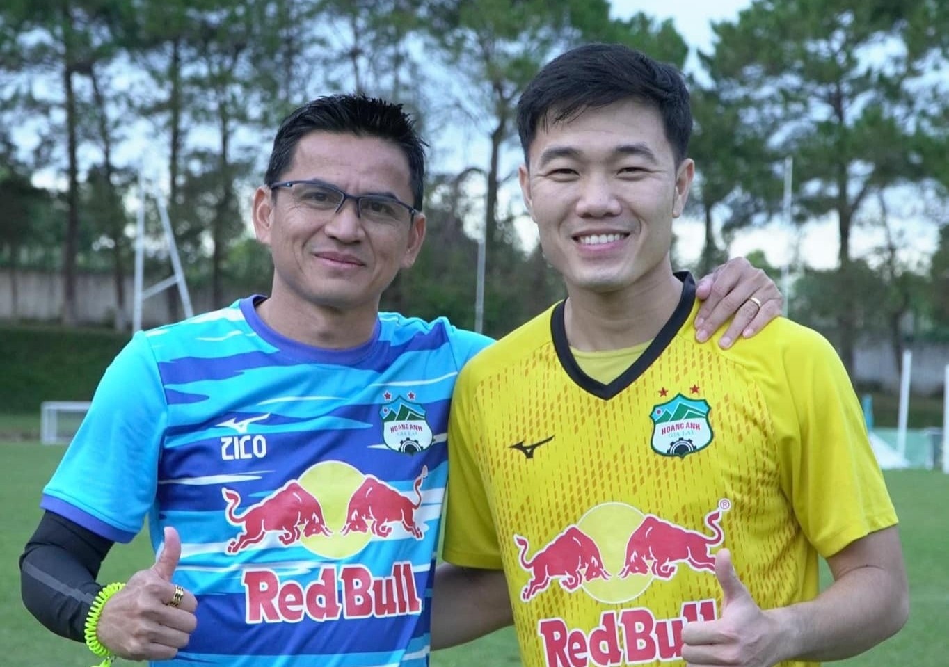 Kiatisuk chia tay Xuan Truong hinh anh