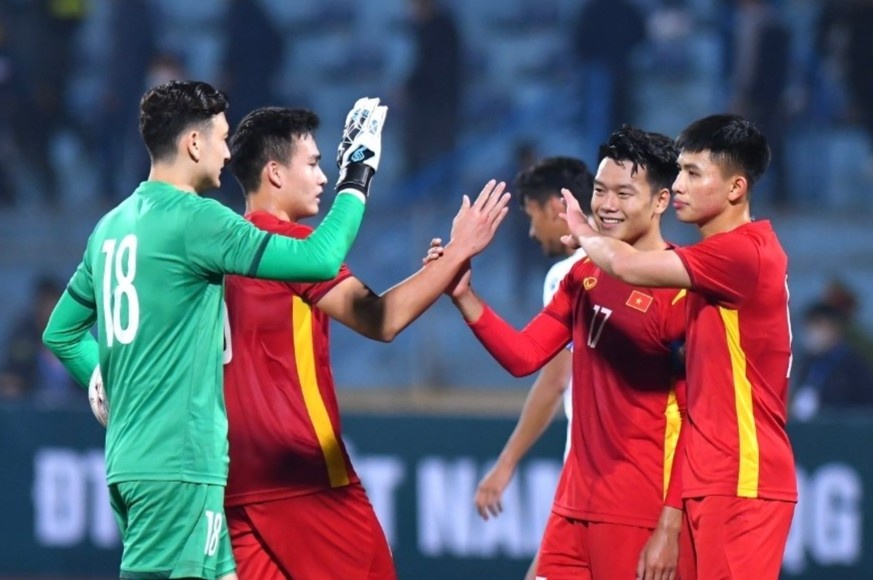 Den luc HLV Park thu nghiem bo 3 trung ve moi? hinh anh