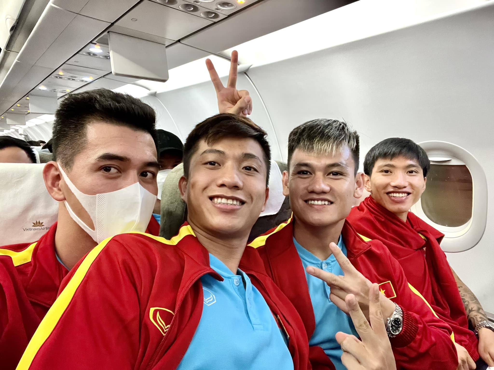 Tuyen Viet Nam da ve toi TP.HCM hinh anh