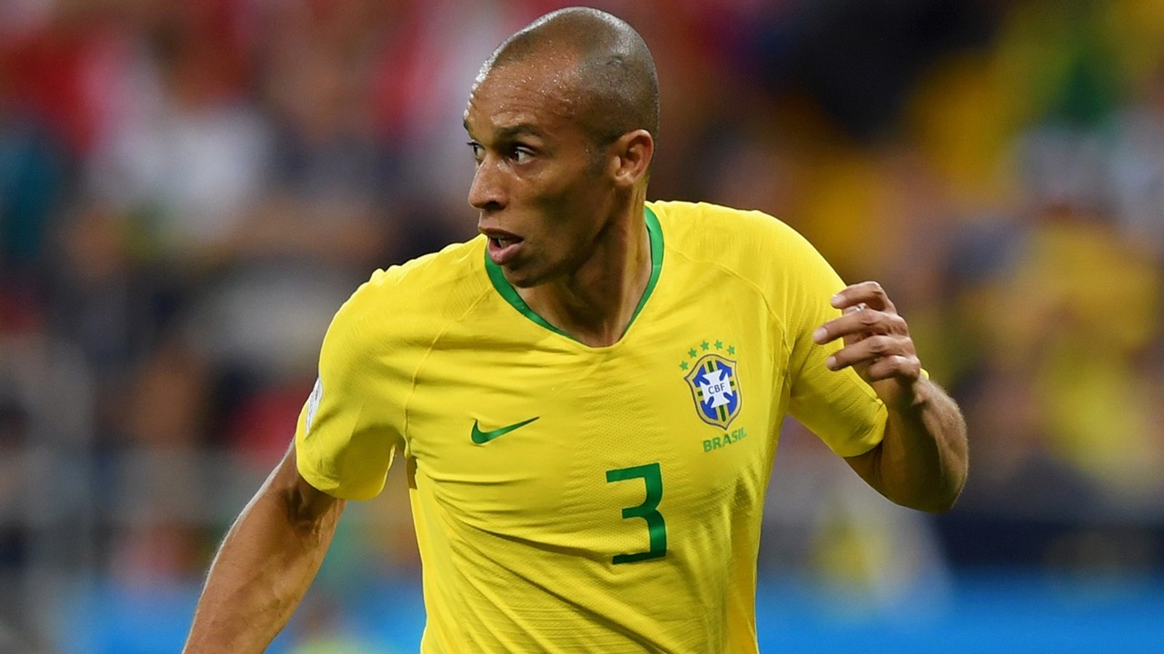 Cuu doi truong tuyen Brazil giai nghe o tuoi 38 hinh anh