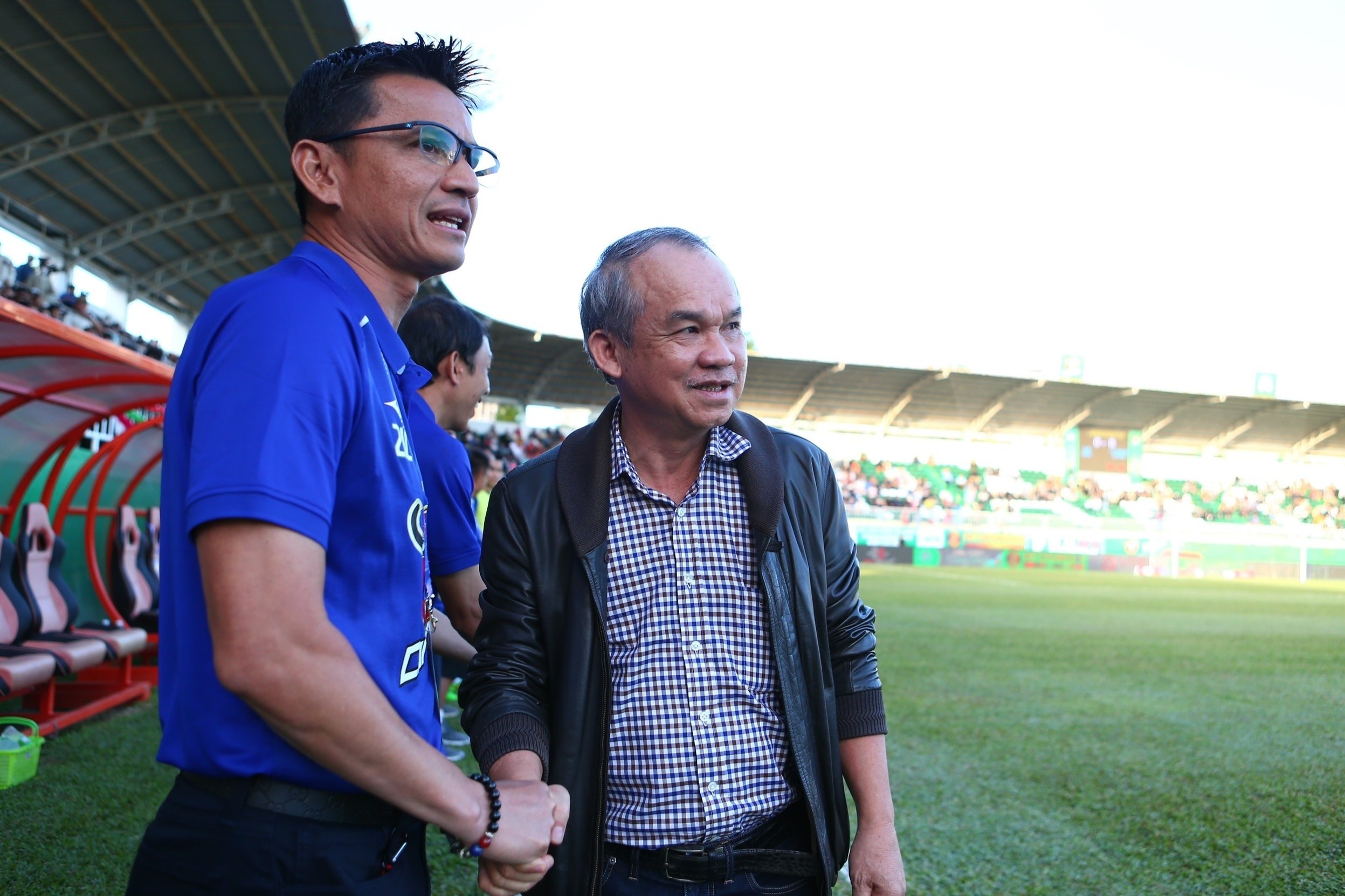 Bau Duc toi san, tiep lua cho the he moi cua HAGL hinh anh