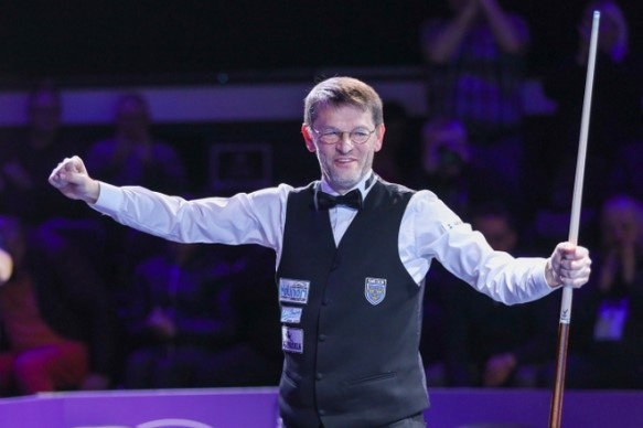 Co thu Viet Nam nhan loi xin loi tu huyen thoai billiards the gioi hinh anh