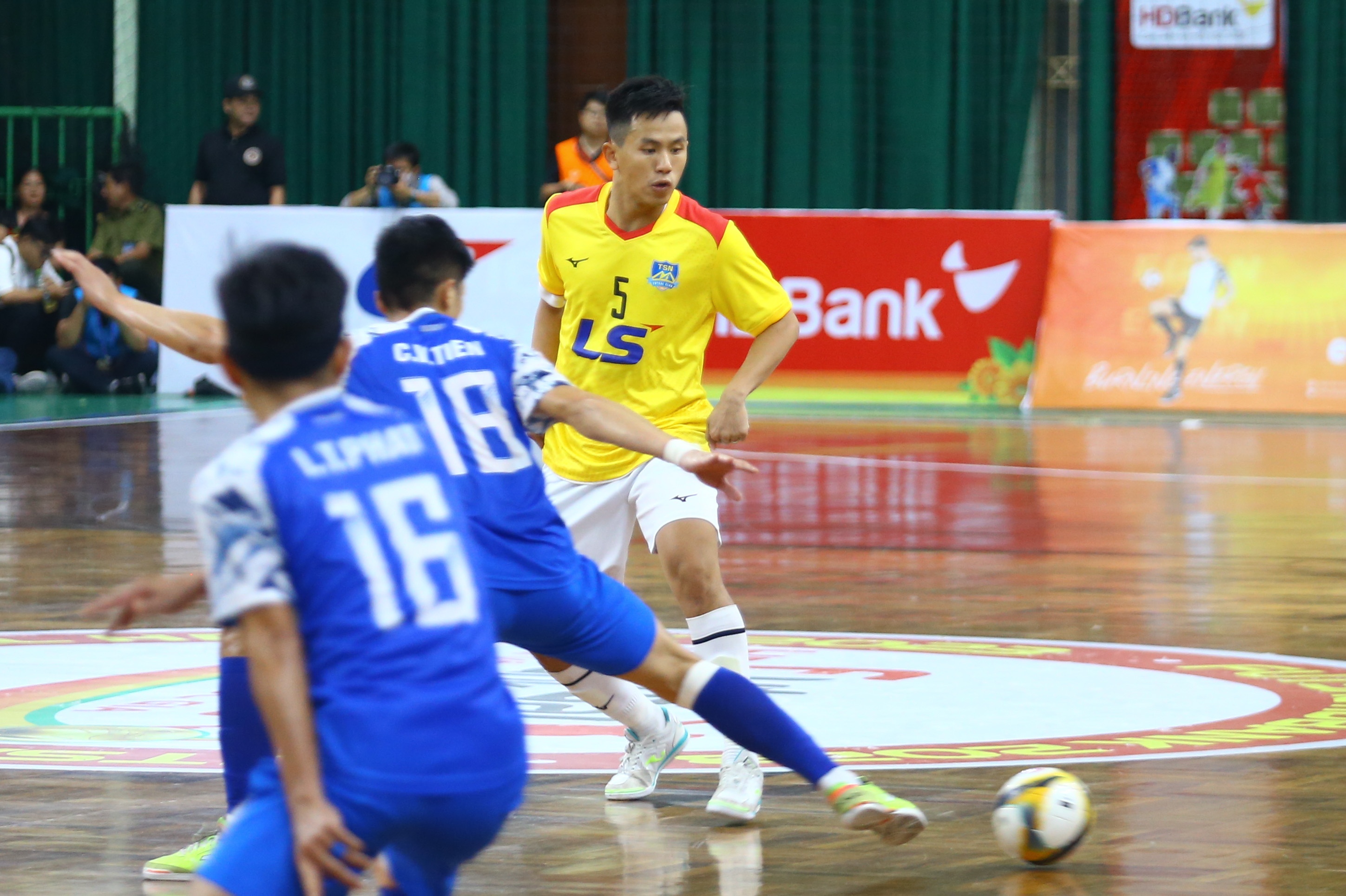 futsal viet nam anh 2