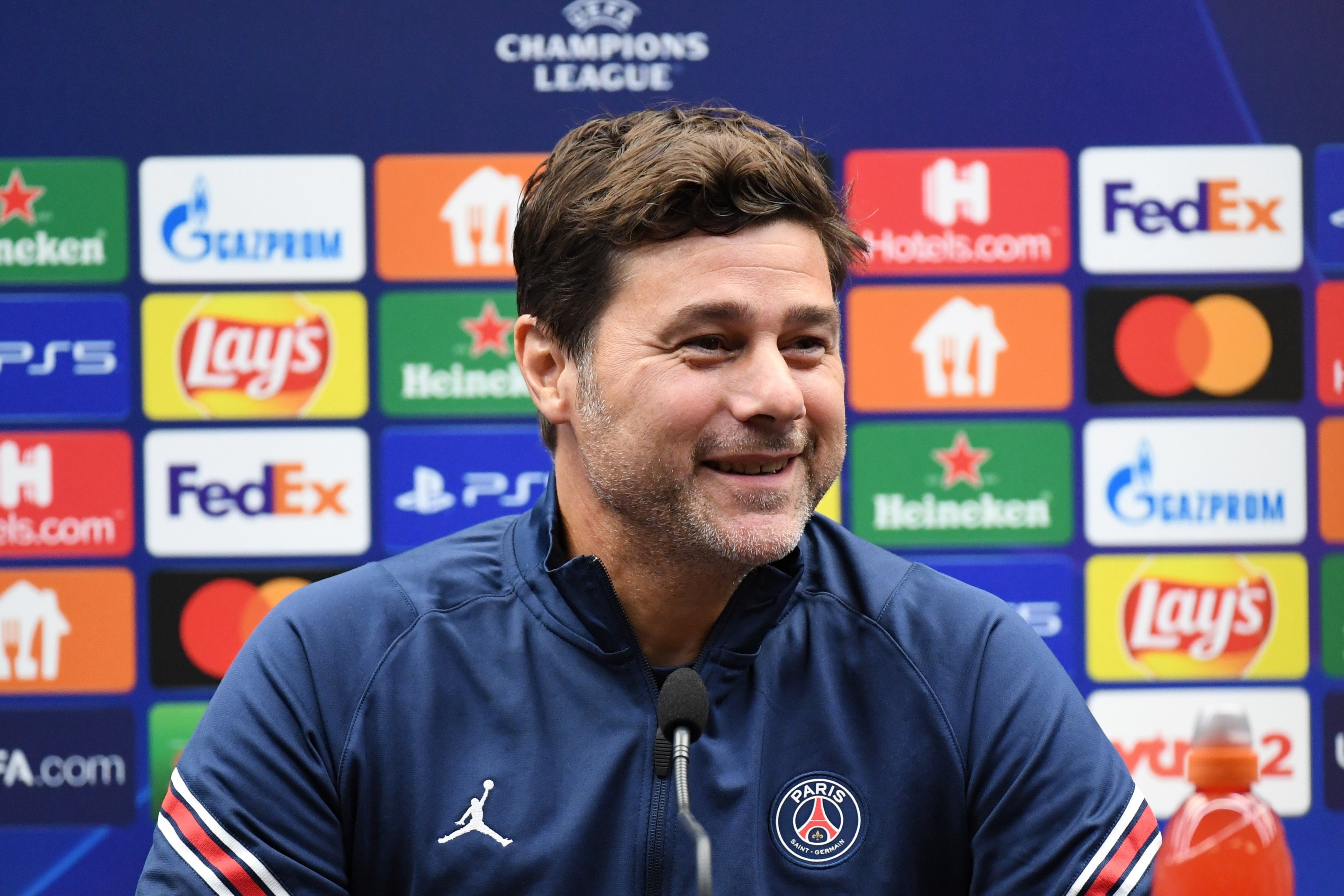 Ban lanh dao Chelsea an tuong voi tam nhin cua Pochettino hinh anh