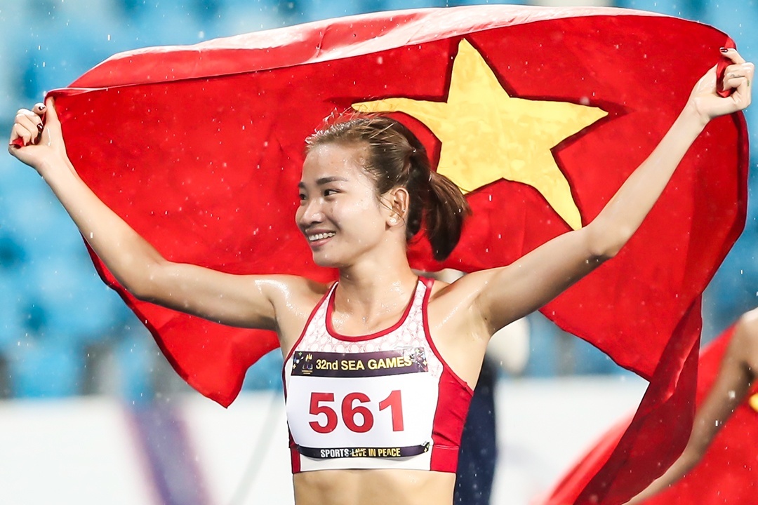 Nguyen Thi Oanh: ‘Sieu nhan’ tren duong chay nhan luong 7 trieu dong hinh anh